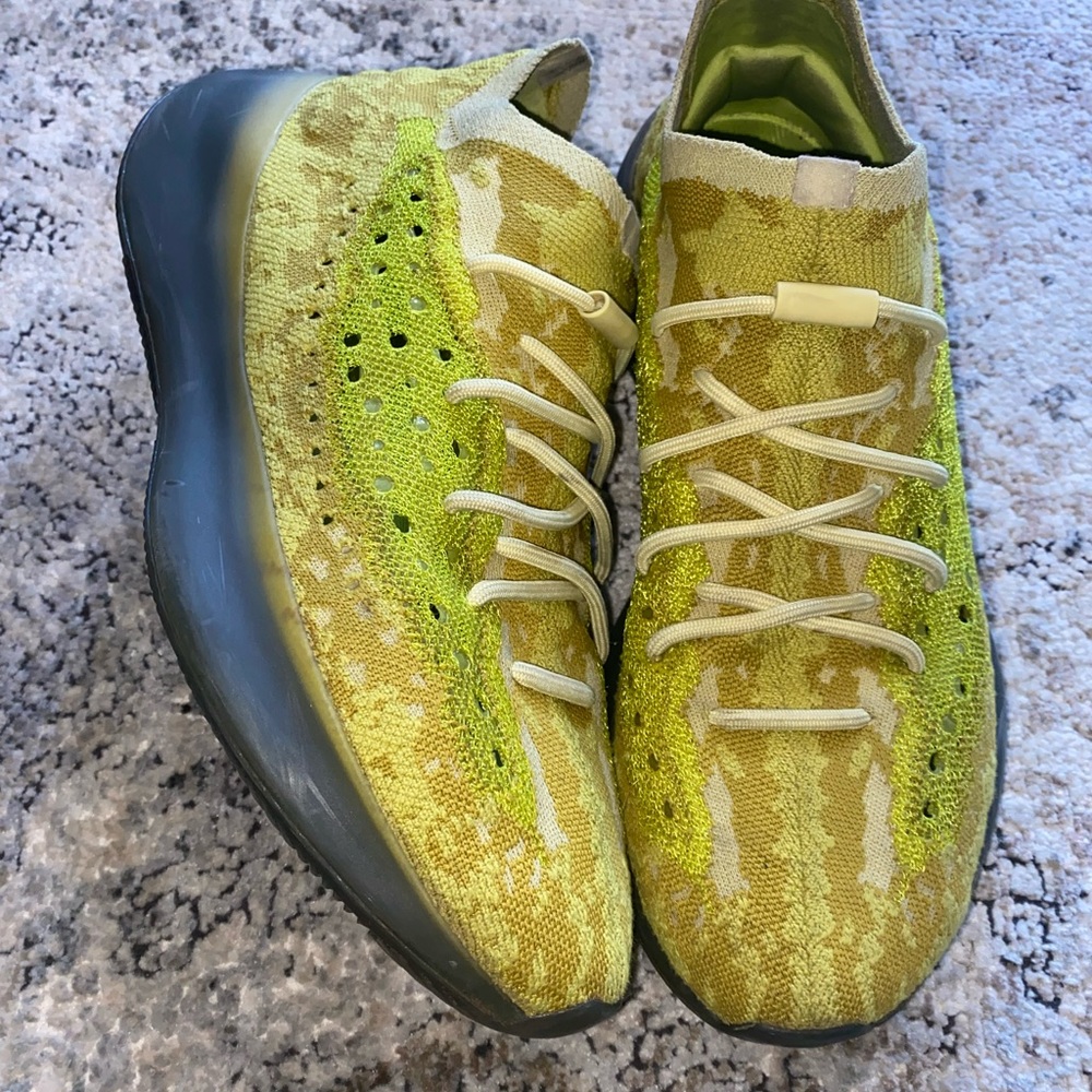 YEEZY BOOST 380 'HYLTE